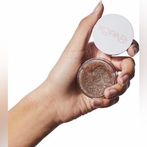 NIB Kopari Coconut Lip Scrubby Exfoliating Lip Treatment